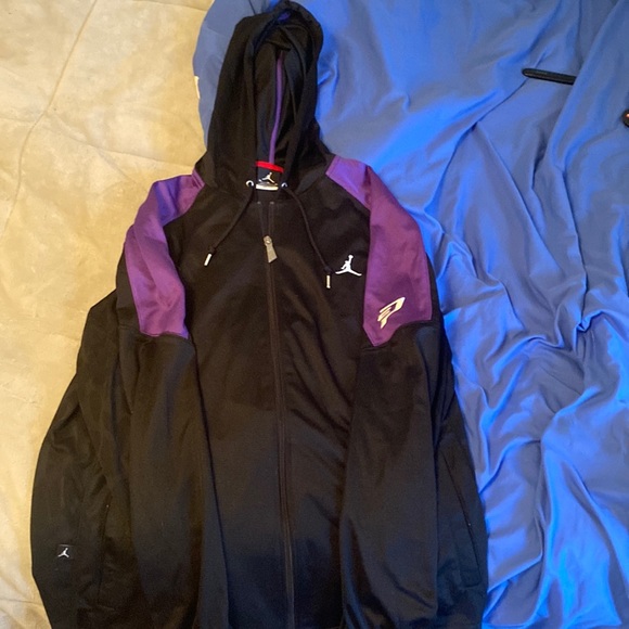 Jordan-CP3 Zip Up Hoodie - Picture 1 of 4